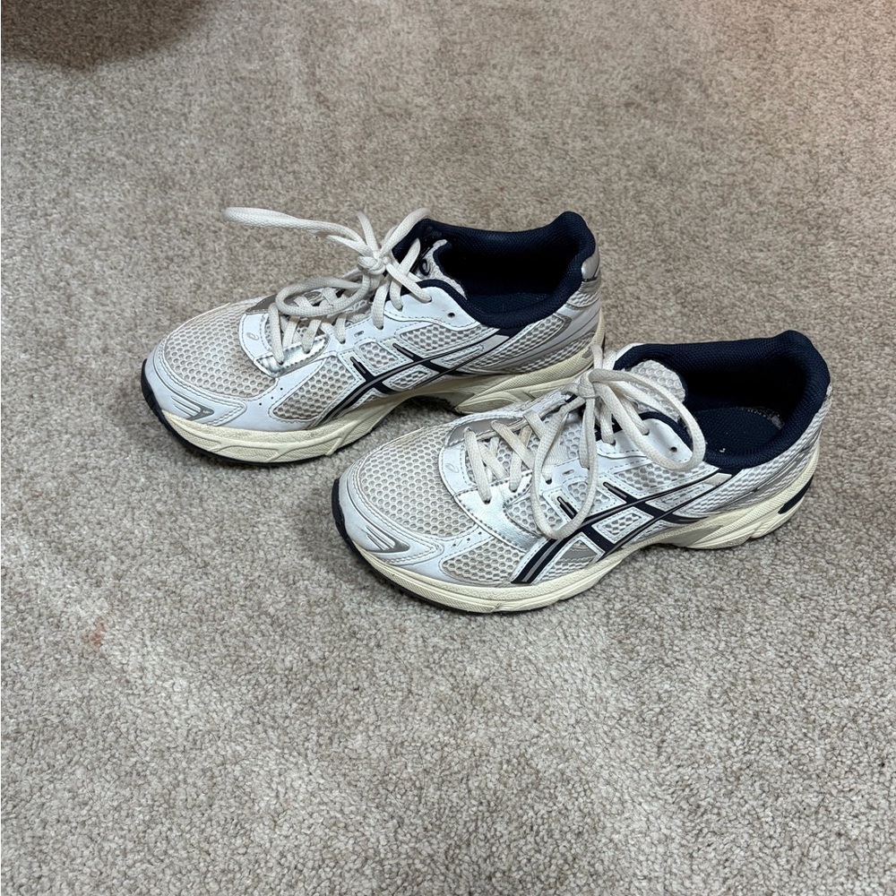SOLD ASICS gel 1130